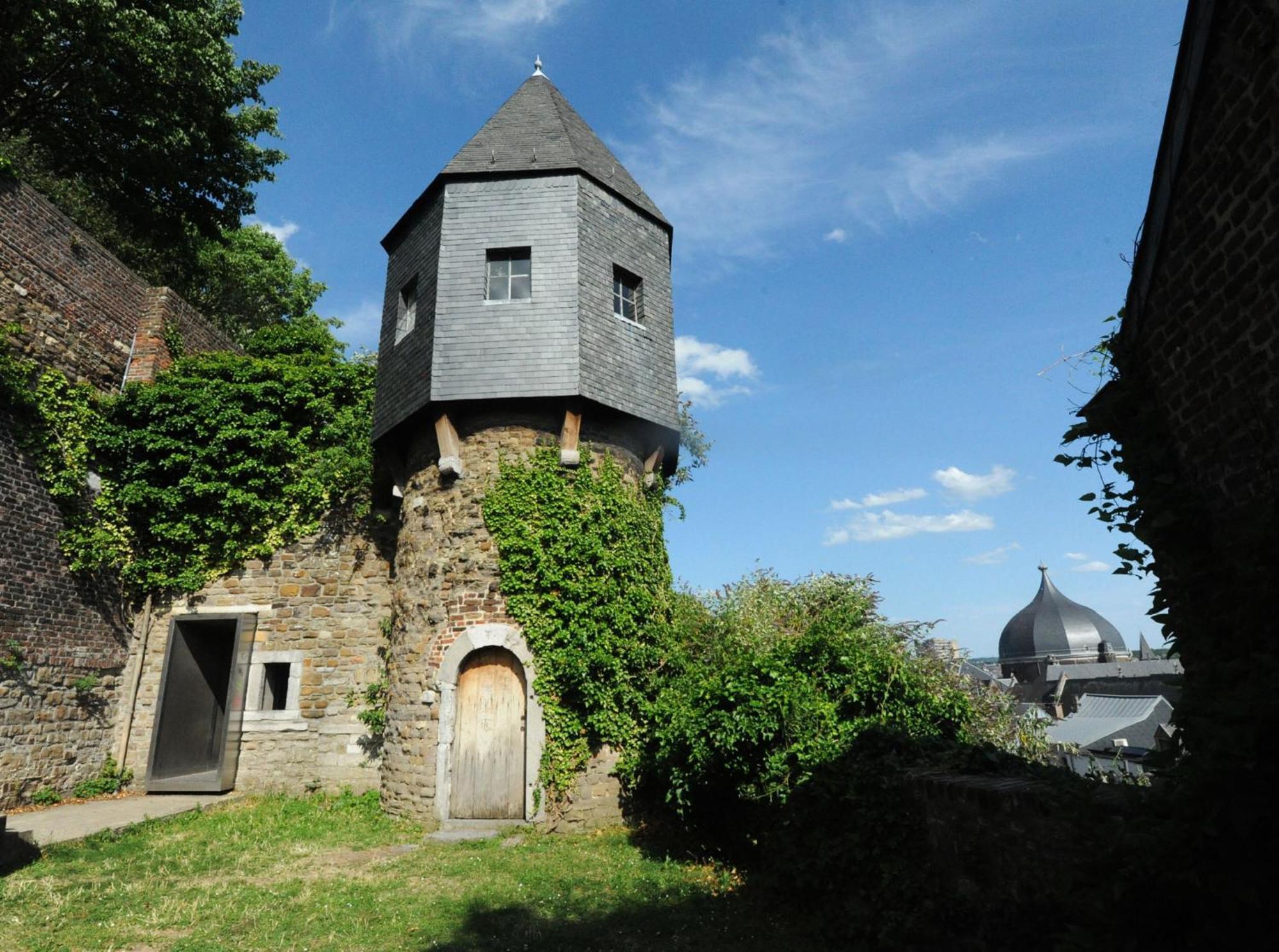 Hotel Bonjour Pierreuse Lutych Exteriér fotografie